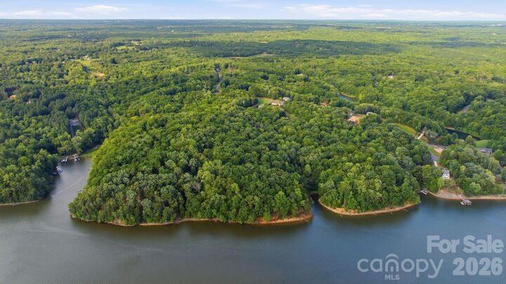 Property Photo:  216 Windingwood View Lane 3  NC 28677 