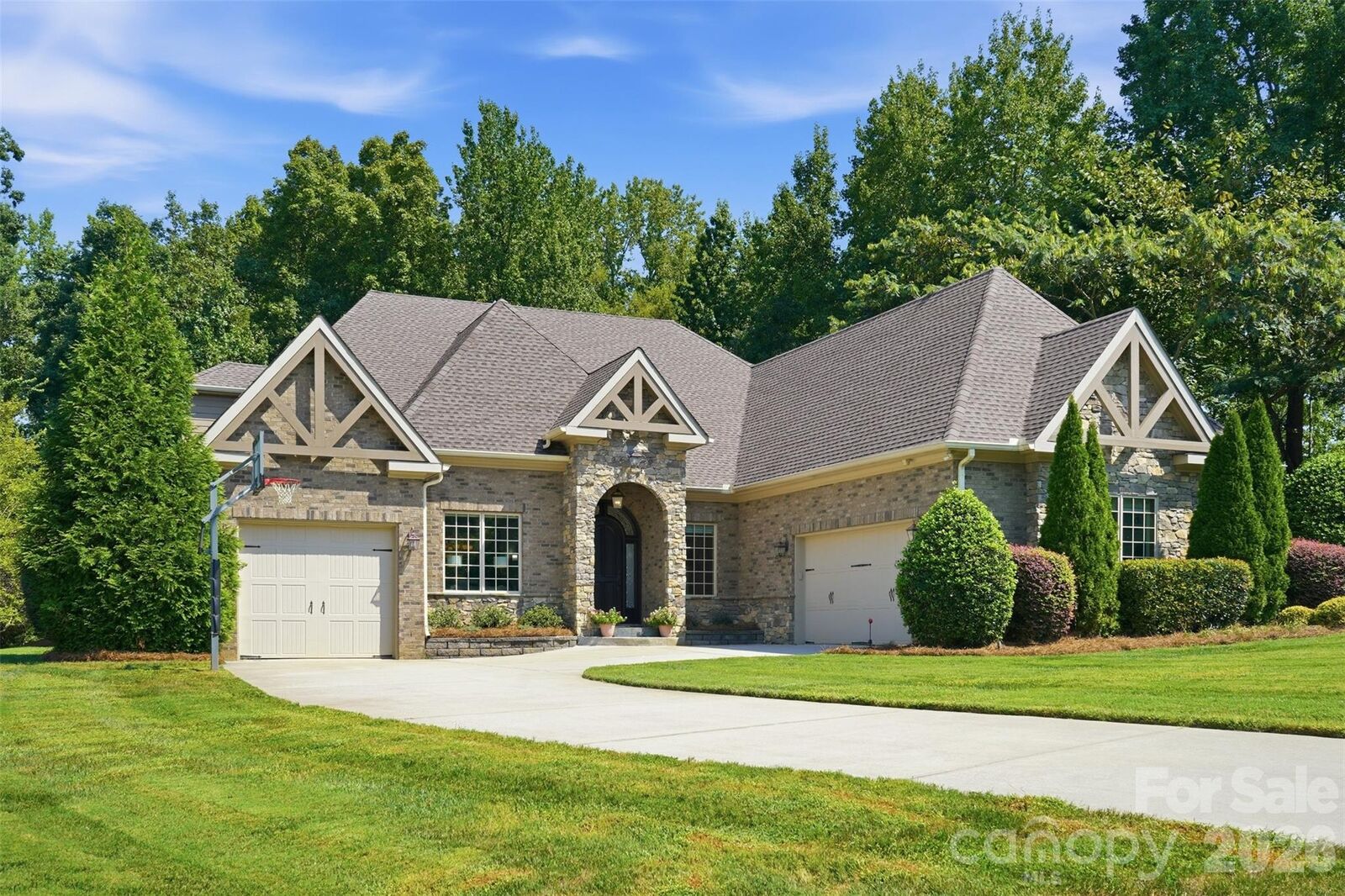 Property Photo:  1206 Delaney Drive  NC 28104 