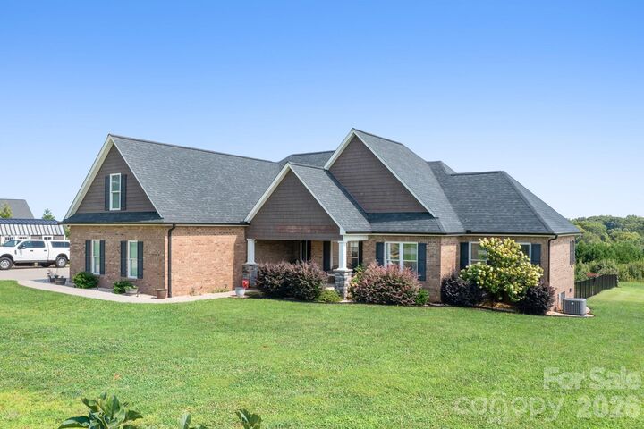 Property Photo:  2261 Eva Court  NC 28092 