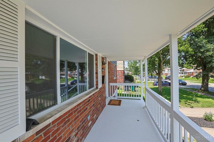 Property Photo:  6029 Waldway Lane  OH 45224 