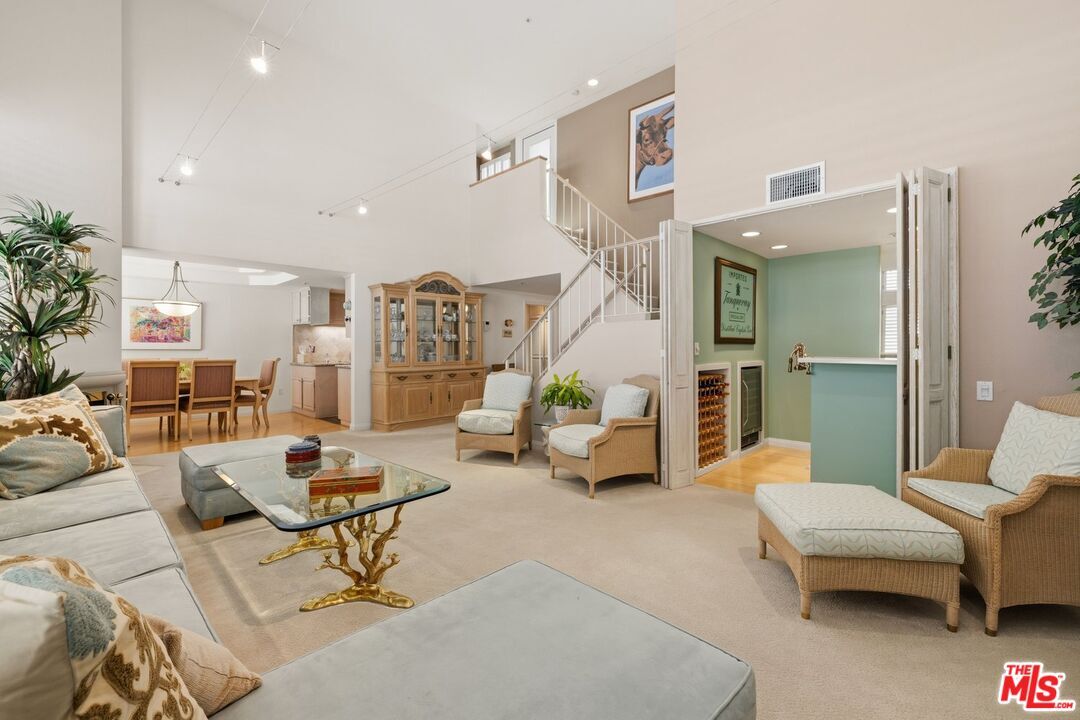 Property Photo:  4235 Mary Ellen Ave, Unit 303  CA 91604 