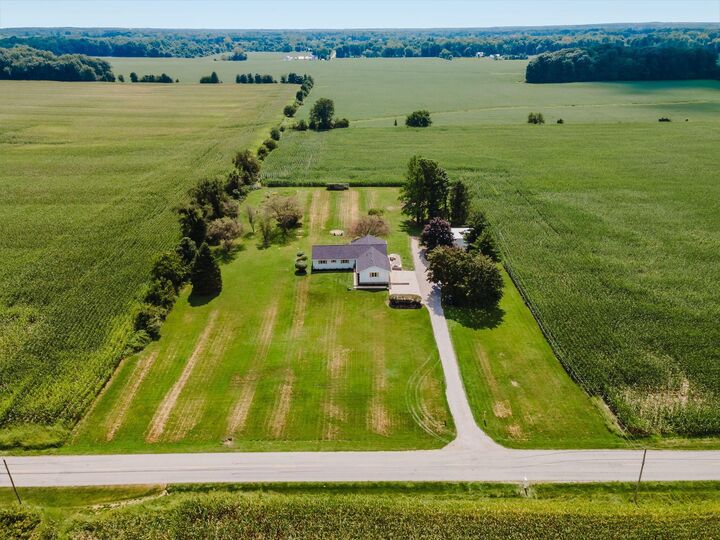 Property Photo:  13480 Robins Road  OH 43082 