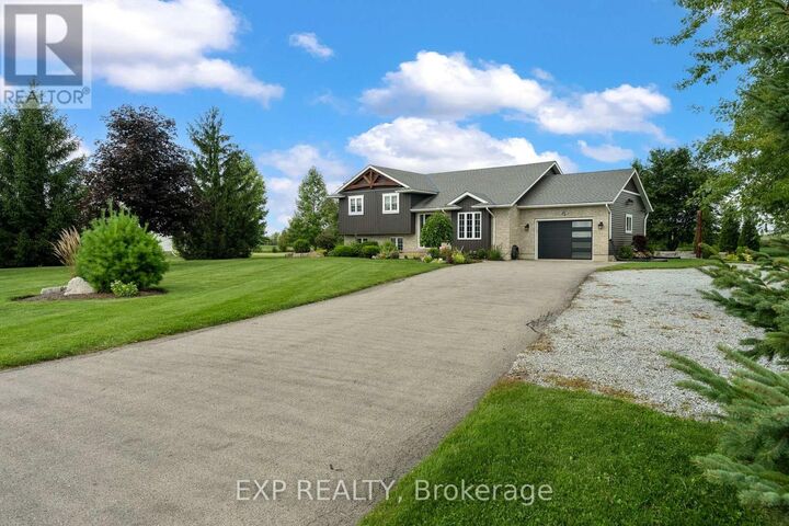 Property Photo:  32070 Sideroad 20 Road  ON L0S 1V0 
