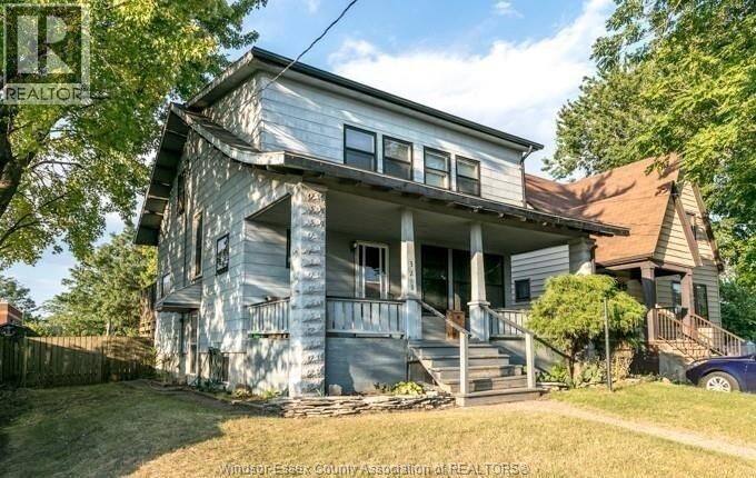 Property Photo:  328 John B Avenue  ON N9C 3G2 