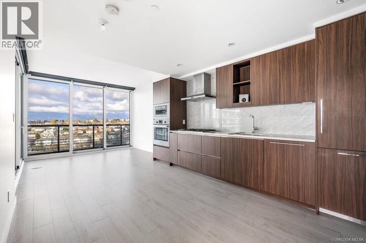 Property Photo: 4730 Lougheed Highway 605 BC V5C 0M9