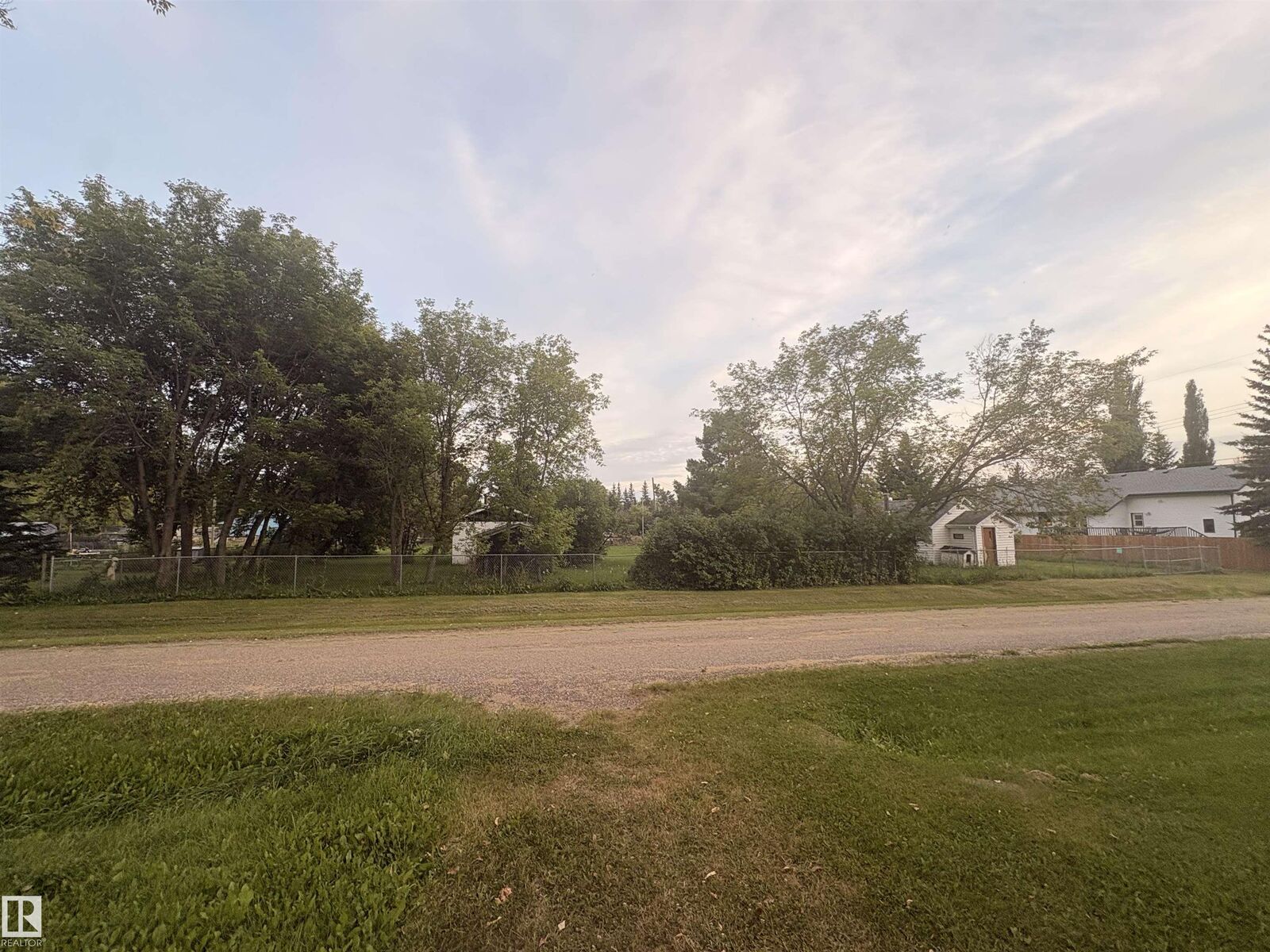 Property Photo:  5011 49 Avenue  AB T0G 1H0 