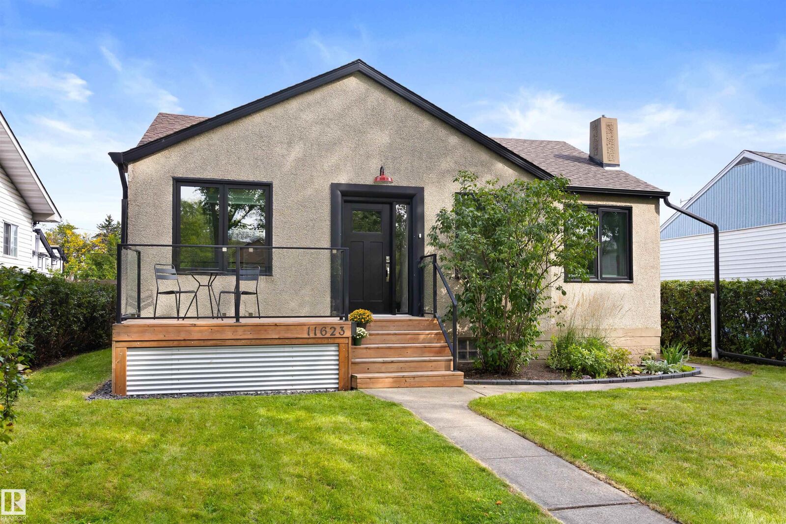 Property Photo:  11623 123 Street NW  AB T5M 0G7 