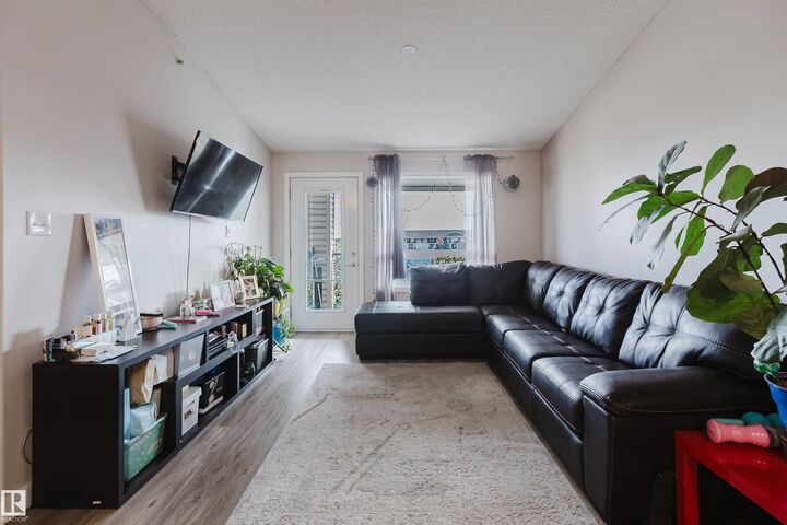 Property Photo:  7327 South Terwillegar Drive NW 7428  AB T6R 0L8 