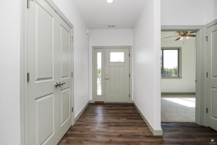 Property Photo: 1726 Sutter Woods Road KS 66441