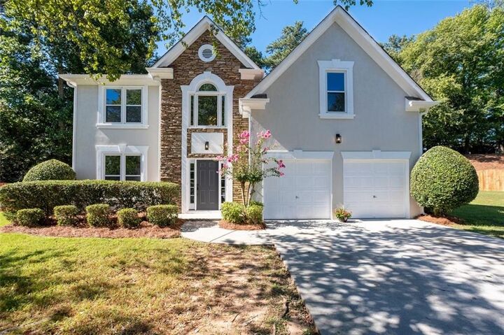 Property Photo:  2960 Saddlebrook Glen Drive  GA 30041 