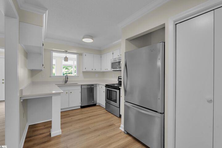 Property Photo: 925 Cleveland Street Unit 179 SC 29605