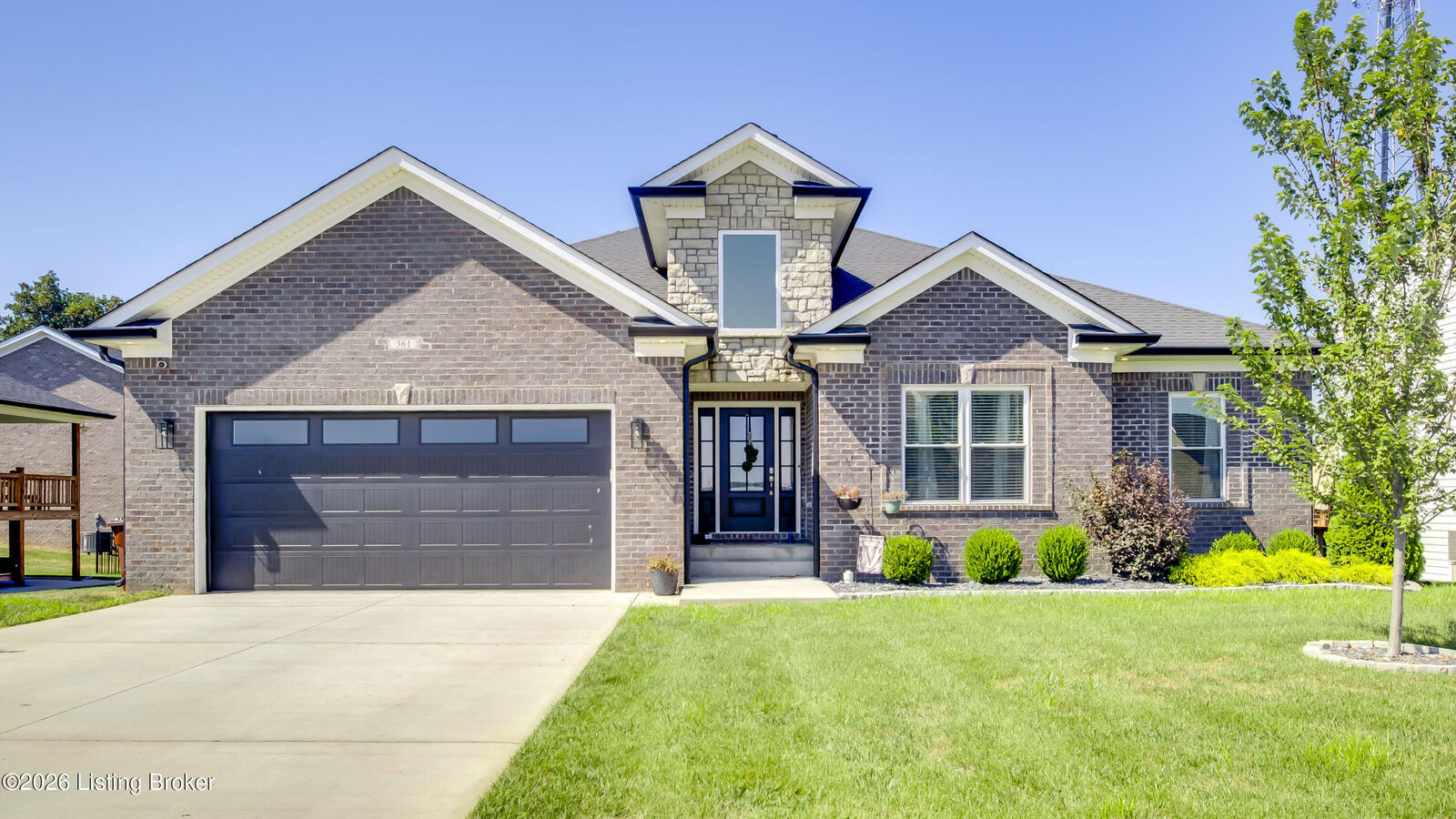 Property Photo: 361 Williamsburg Dr KY 40047