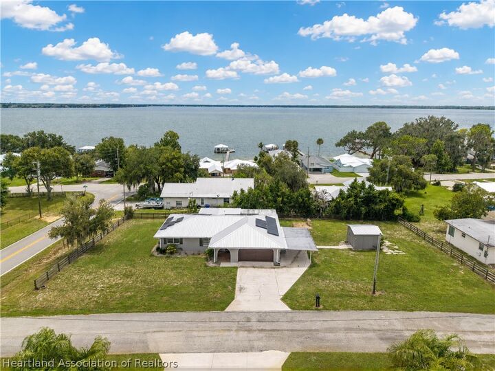 Property Photo: 4 Mia Casa Lane FL 33852