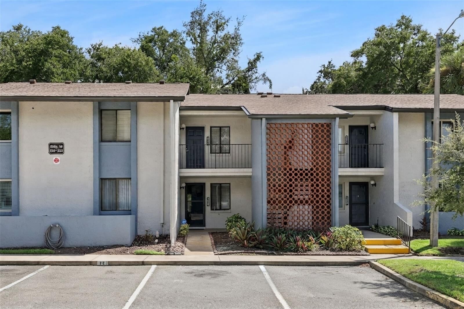 Property Photo:  16 Escondido Circle 221  FL 32701 