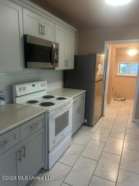 Property Photo:  309 43rd Street  MS 39507 