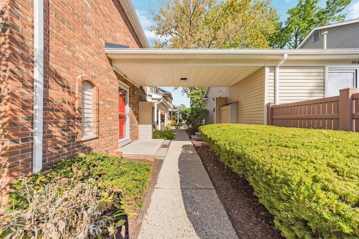 Property Photo:  3551 Crooks Road  MI 48073 