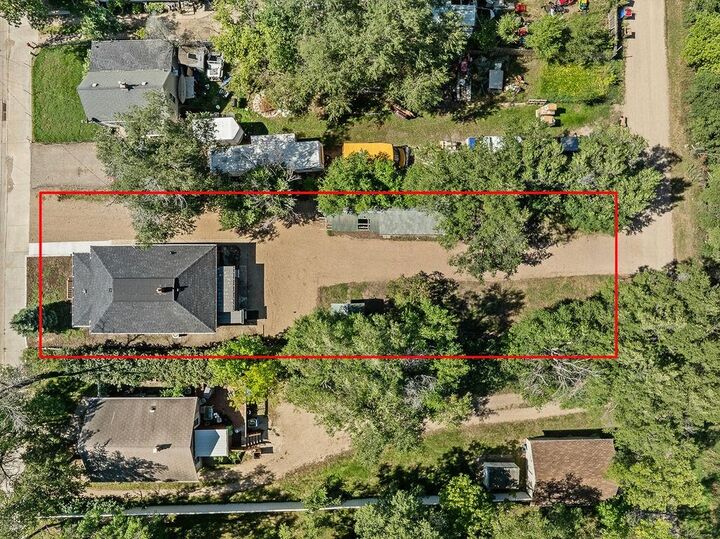 Property Photo:  1003 Valley St SE  ND 58701 
