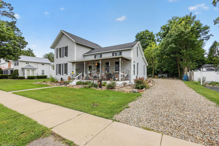 Property Photo:  204 South Street  MI 49250 
