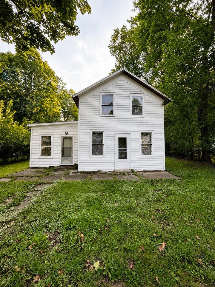 Property Photo: 113 S Red Bud Trail N MI 49107
