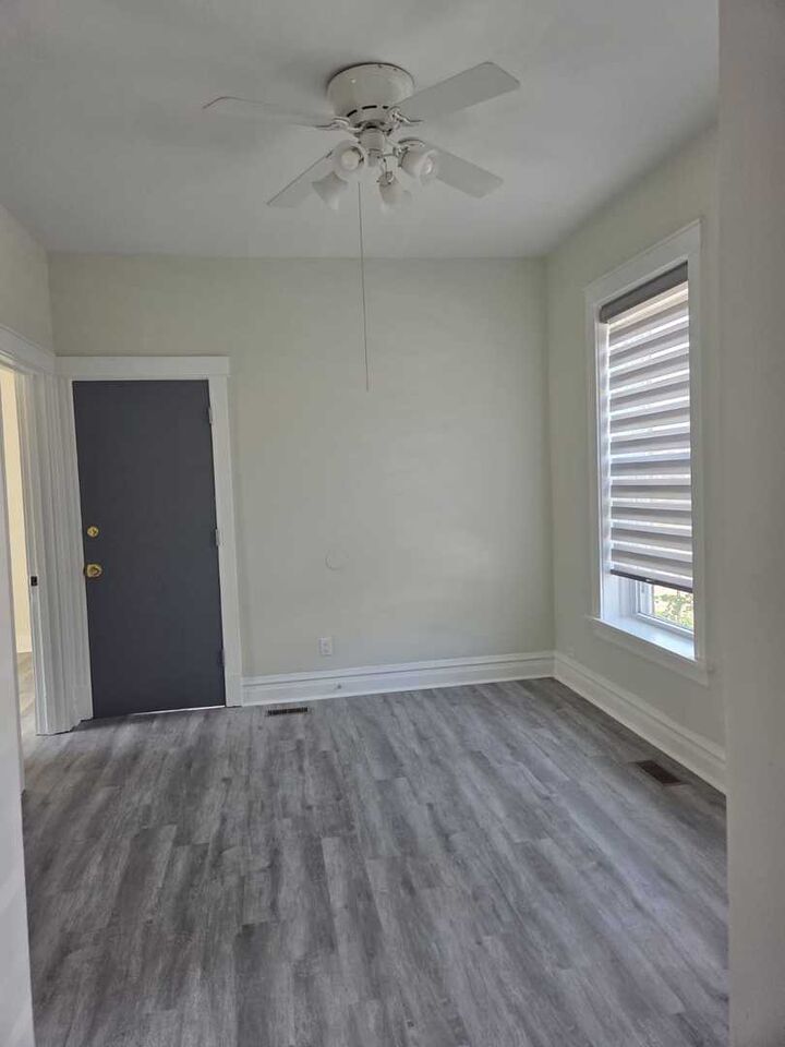 Property Photo: 6207 S Bishop Street 2 IL 60636