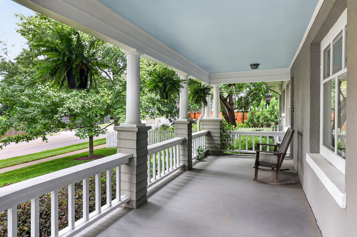 Property Photo:  4744 Middaugh Avenue  IL 60515 