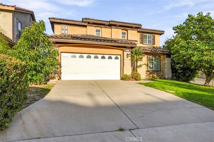 Property Photo:  6229 Eaglemont  CA 92336 