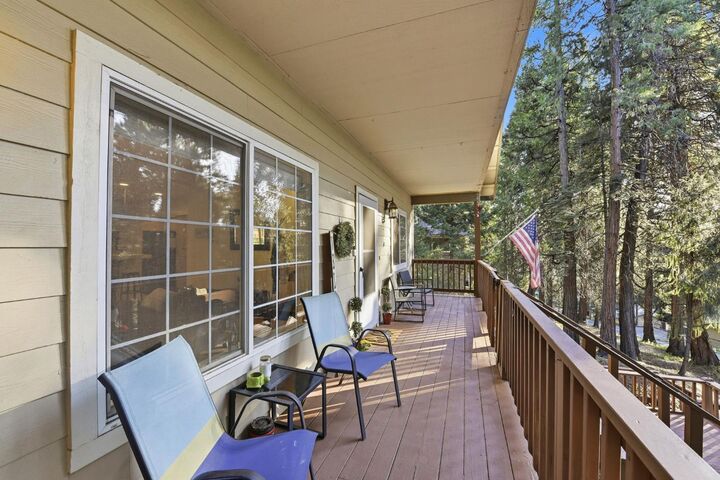 Property Photo:  2845 Viona Road  CA 95726 
