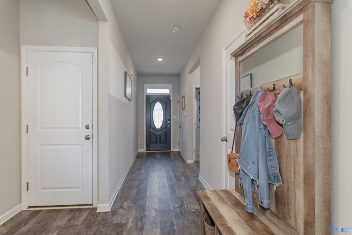 Property Photo:  16008 Glenncrest Lane  AL 35749 