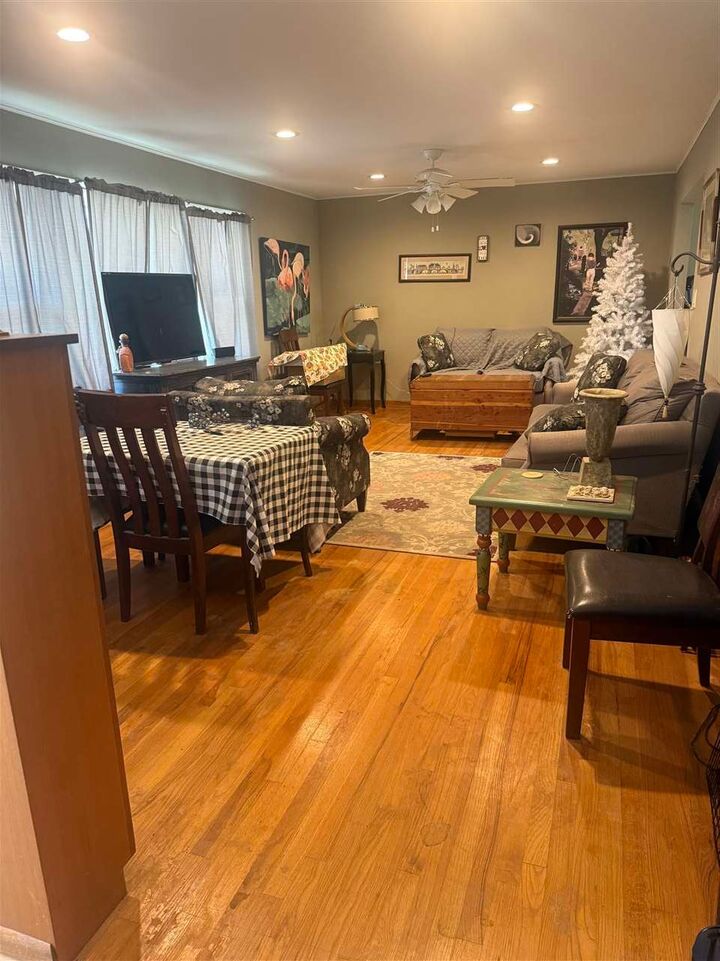 Property Photo: 1509 De Soto OK 74604