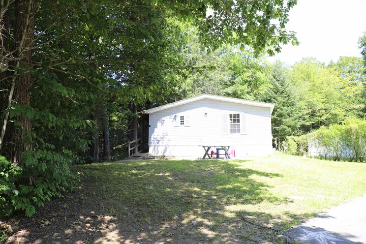 Property Photo:  14 Deepwood Park  VT 05301 