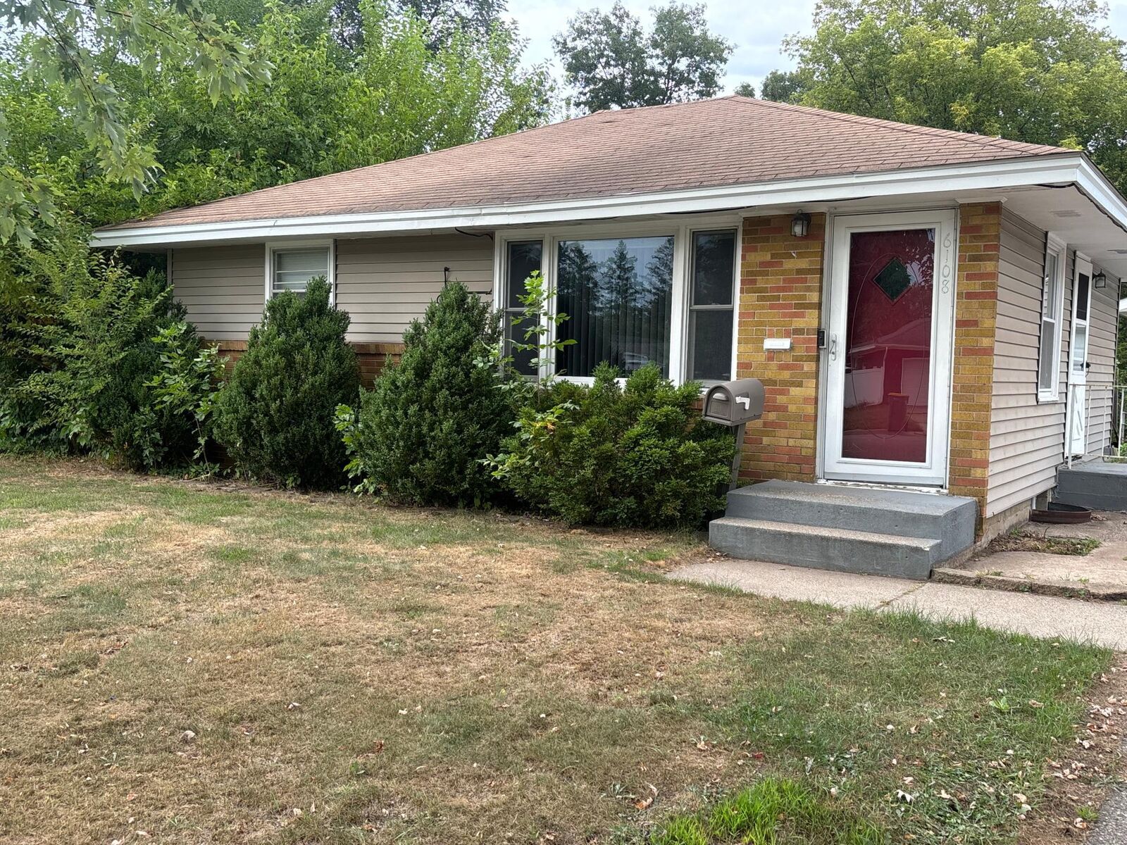 Property Photo:  6108 Hampshire Avenue N  MN 55428 