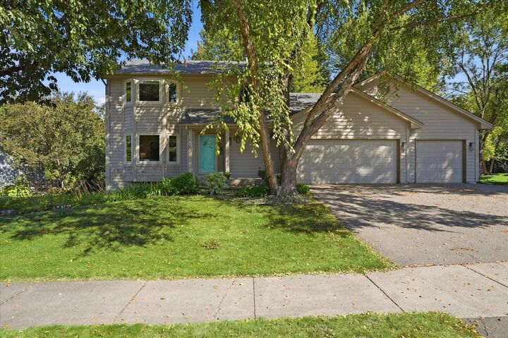Property Photo: 18997 Nature Lane MN 55346