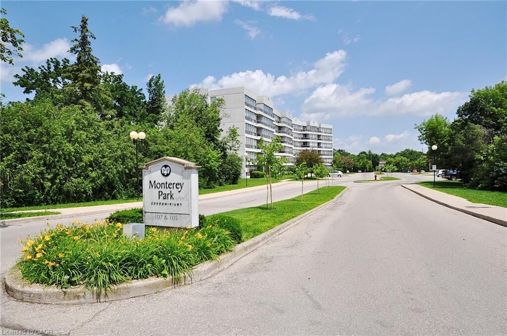 Property Photo:  107 Bagot Street 509  ON N1H 8H5 
