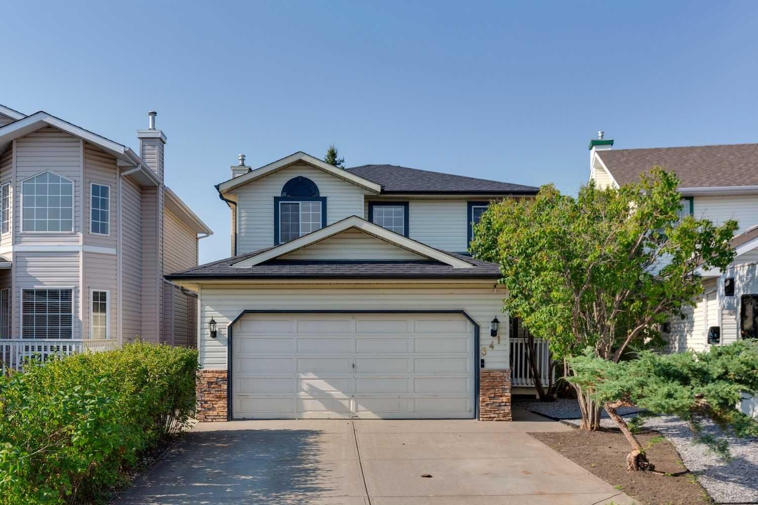 Property Photo:  341 Coral Keys Villas NE  AB T3J 3L8 