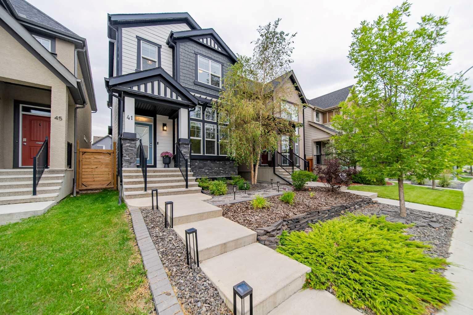 Property Photo:  41 Masters Crescent SE  AB T3M 2H1 
