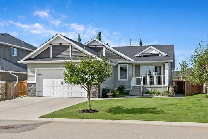 Property Photo:  133 Riverwood Way  AB T0L 0H0 