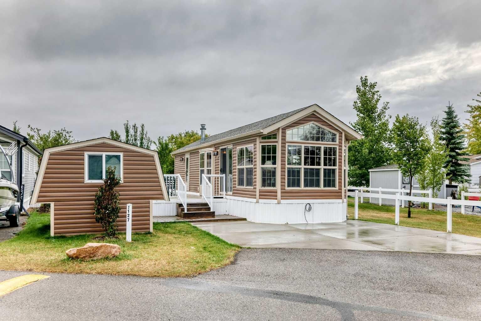 Property Photo:  35468 30 Range 2127  AB T4G 0M3 