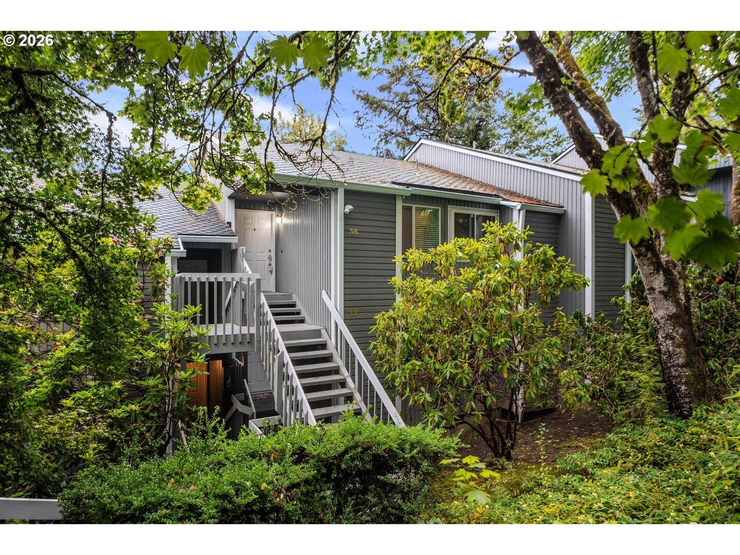 Property Photo: 44 Eagle Crest Dr 38 OR 97035