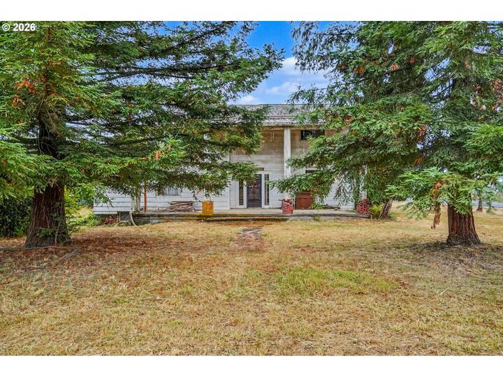 Property Photo:  5720 NE Duniway Rd  OR 97114 