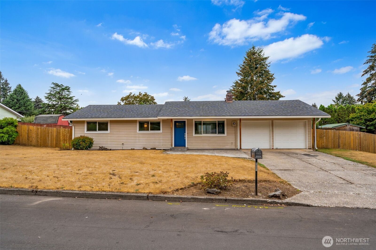 Property Photo: 5002 NE 141st Ave WA 98682