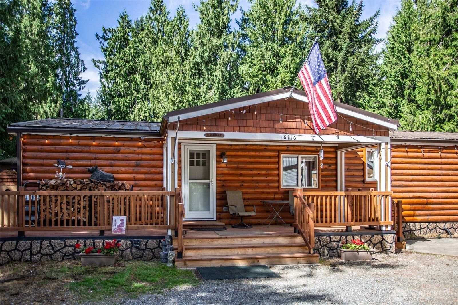 Property Photo:  18716  215th Avenue E  WA 98360 