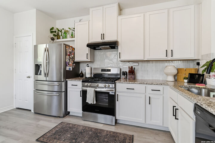 Property Photo:  14623 Semele View  TX 78245 