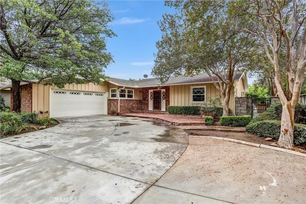 Property Photo:  4450 Beechwood  CA 92506 