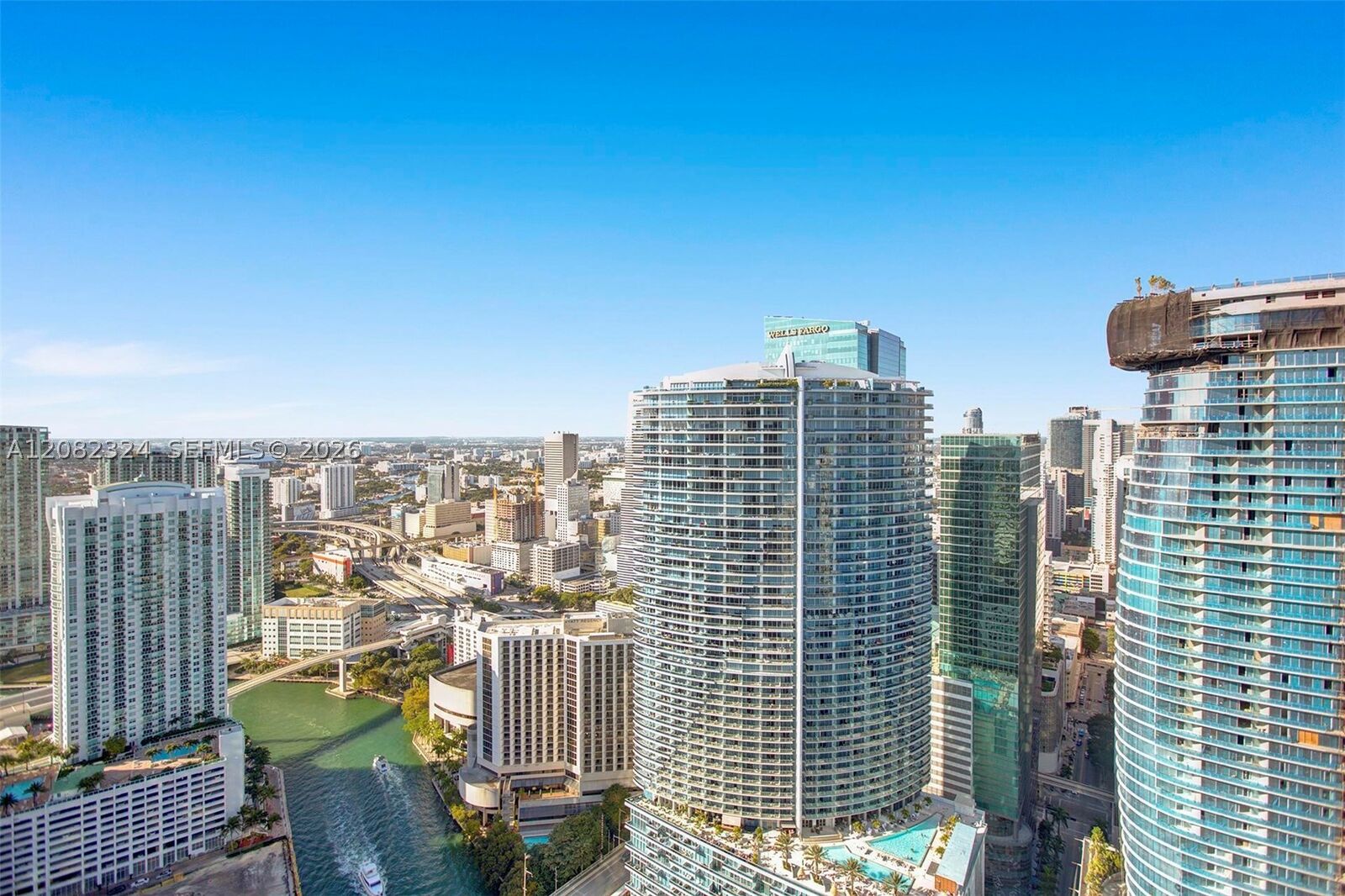 Property Photo:  475 Brickell Ave 5010  FL 33131 