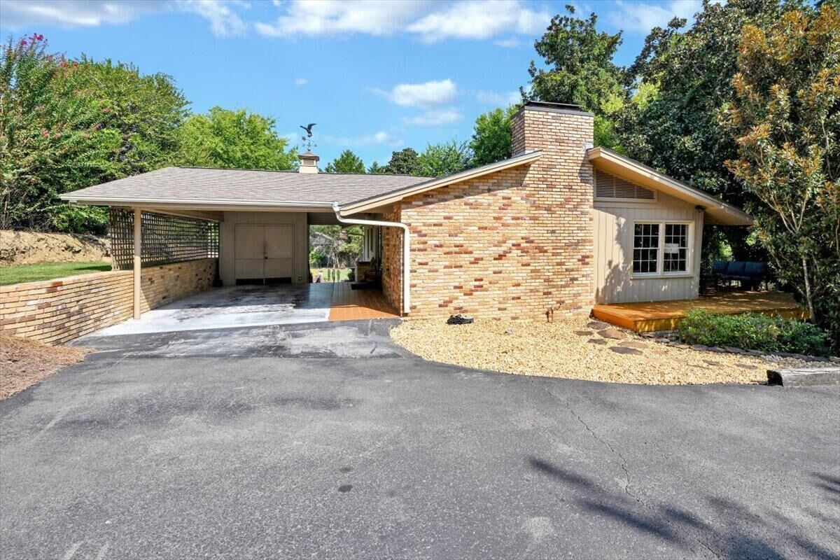 Property Photo:  503 5th St SE  AL 35055 