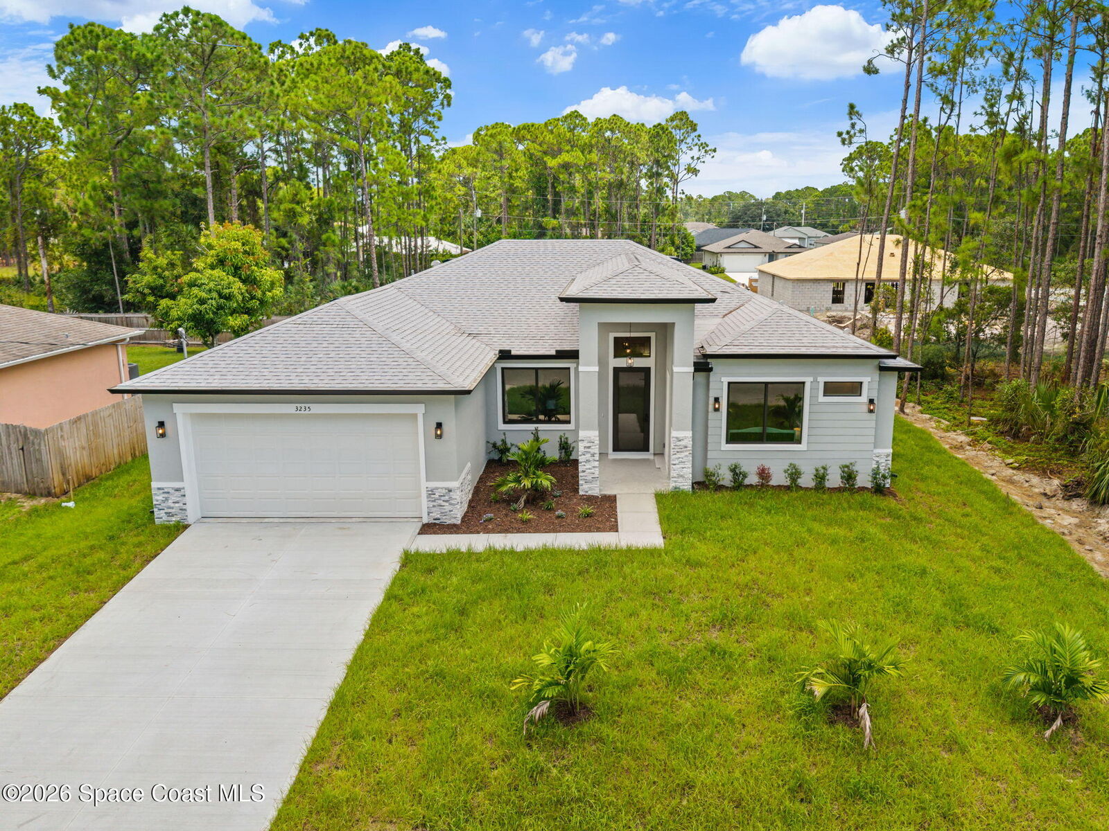 Property Photo:  1749 Hayworth Circle NW  FL 32907 