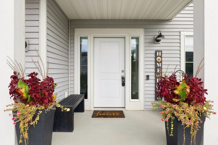 Property Photo: 403 S King St WA 99001