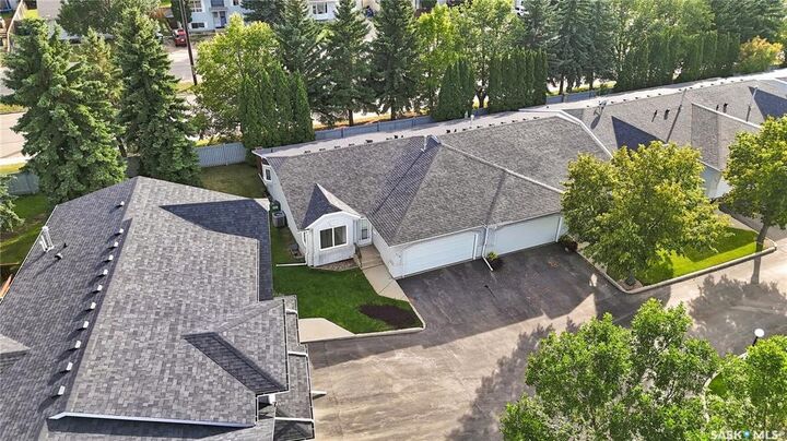 Property Photo: 636 Heritage Lane 119 SK S7H 5P9
