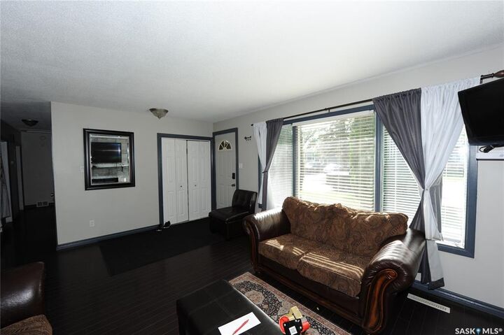 Photo de la propriété: 436 X Avenue S SK S7M 3H8