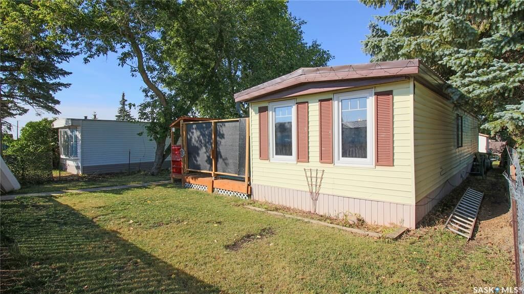 Property Photo: 358 Main Street SK S0G 0E0